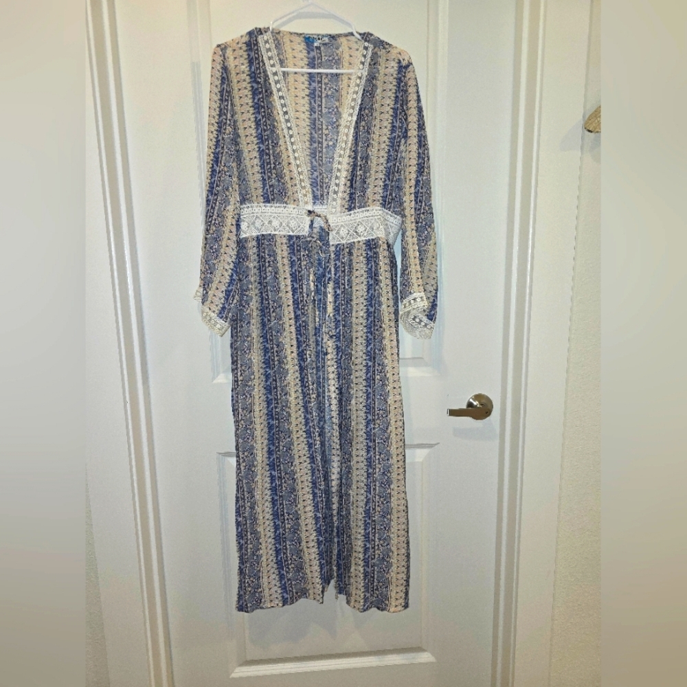 Rebellion Bohemian Blue and Cream Duster, Womens large dress
